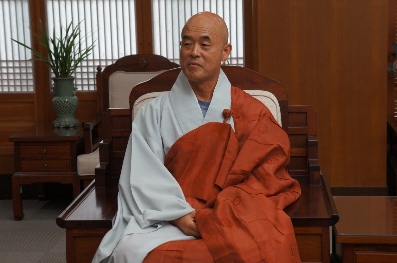 2014.08.17_불국사 주지 종우 스님 임명장 (1)